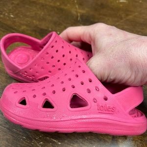 Totes clogs toddlers